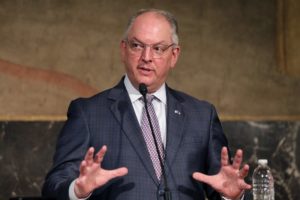Gubernur Louisiana Menunjuk Anggota Dewan 2 Gubernur Louisiana menunjuk anggota dewan, tetapi tidak ada ketua